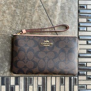 COACH Large Corner Zip Wristlet Signature Brown Shell Pink